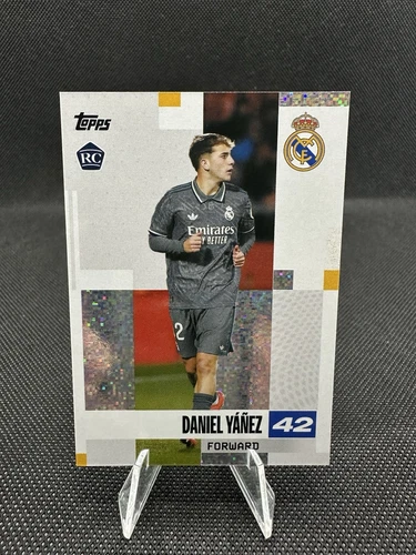 DANIEL YANEZ PARALLEL 23 TOPPS REAL MADRID TEAM SET 2024/25 CARD ROOKIE RC
