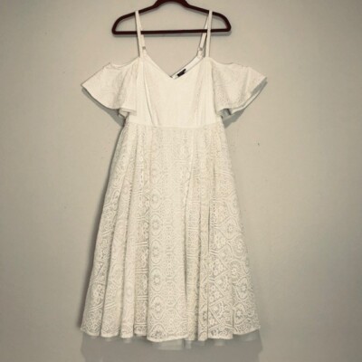 chinese dress ladies Amazon.com: Dressystar Womens Off The Shoulder Short Sleeve High Low  Cocktail Skater Dress Floral Lace Dresses for Women A-line Swing Party Dress  LF20 Lavender L : Clothing, Shoes & Jewelry main image 0