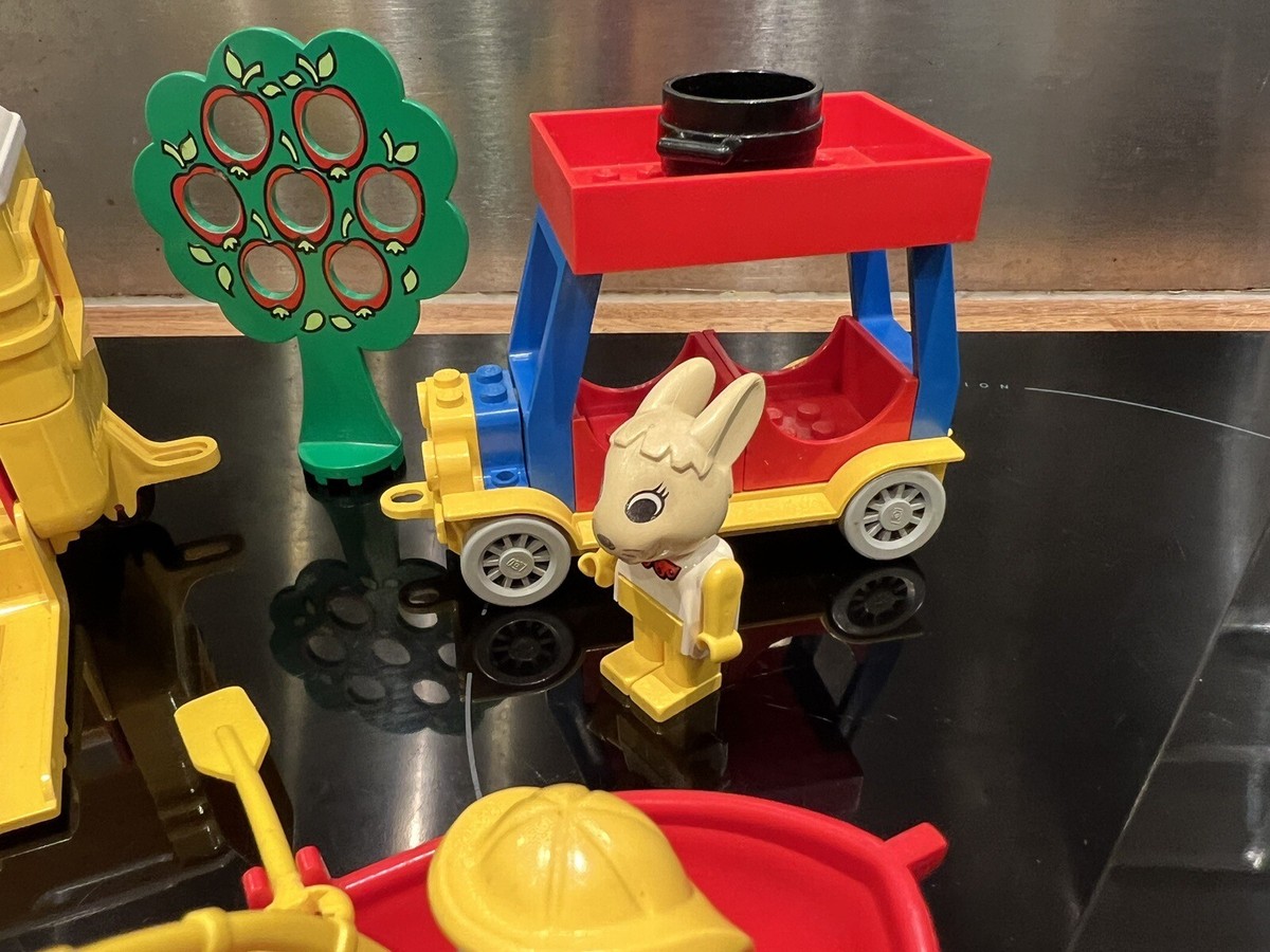 VINTAGE RARE LEGO FABULAND SET 3680 CAMPING CARAVAN *100% COMPLETE*