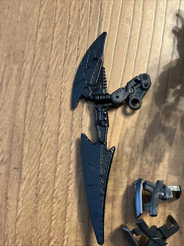 Transformers SS 101 Rise Of The Beasts Scourge + Some Upgrade Pieces Incomplete? - Image 3 of 4