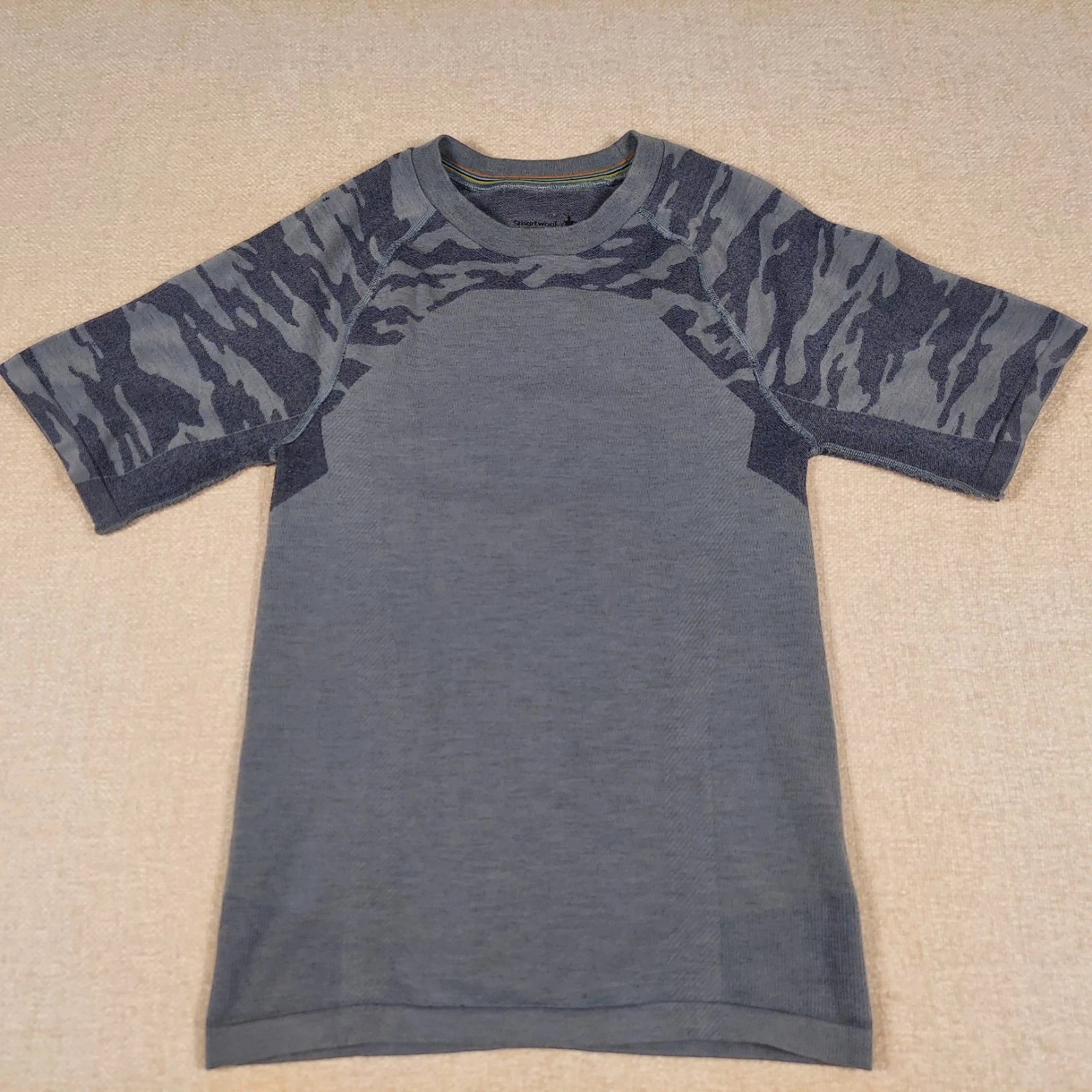 Smartwool Intraknit Active Short Sleeve Baselayer T-shirt Gray Camo Size M