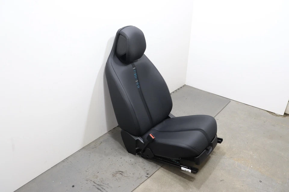 2023 -2024 FISKER OCEAN FRONT SEAT LEFT LETHERETTE CUSHION ASSEMBLY OEM BLACK_BL - Image 2 of 4