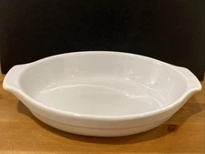 Emile Henry France Baking Dish # 406 White Casserole Model Depose with Chip