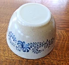 Pyrex by Corning Homestead 1 ½ Pint Mixing Bowl #401~Perfect~
