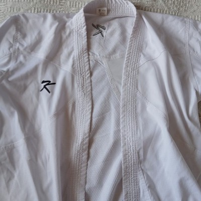 Karateanzug, TOKAIDO Kumite Master RAW, WKF. 100% Polyester, ca. 3,5 oz. Karate