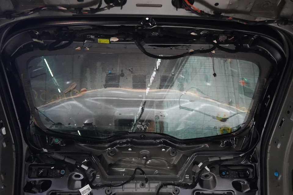 Rear Liftgate Trunk Hatch Glass Window 68606989aa Alfa Romeo Tonale 2024 *Note — 第 2/4 张图片