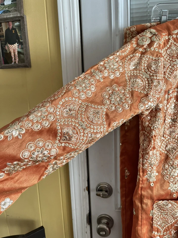Pantalón Top Indio Paquistaní Uso Formal Naranja Dorado Lentejuelas Bordado Floral Usado en Excelente Condición Foto 3 de 4