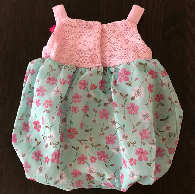 Bebé Niña Recién Nacida 3 Meses Chifón Floral Burbuja Mameluco Encaje Flor Corpiño Foto 3 de 3