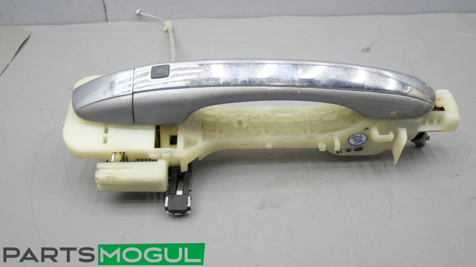 Manija exterior de la puerta del pasajero delantero Hyundai Equus 2011-2016 826613N000 Foto 4 de 4