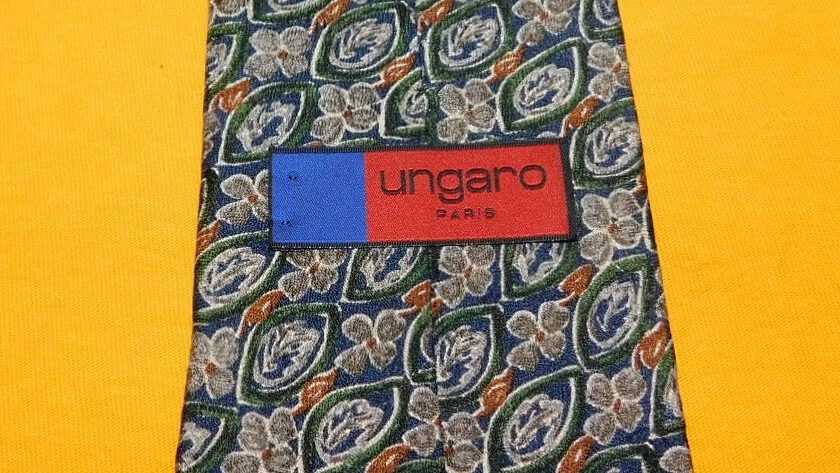 CORBATA FLORAL UNGARO PARIS HECHA EN ITALIA VERDE/NARANJA/BEIGE - CORBATAS DE DISEÑO. Foto 3 de 3