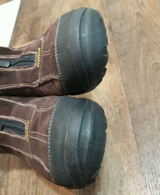Clarks Brown Suede Waterproof Winter Ankle Boots Front Zip  display picture 2