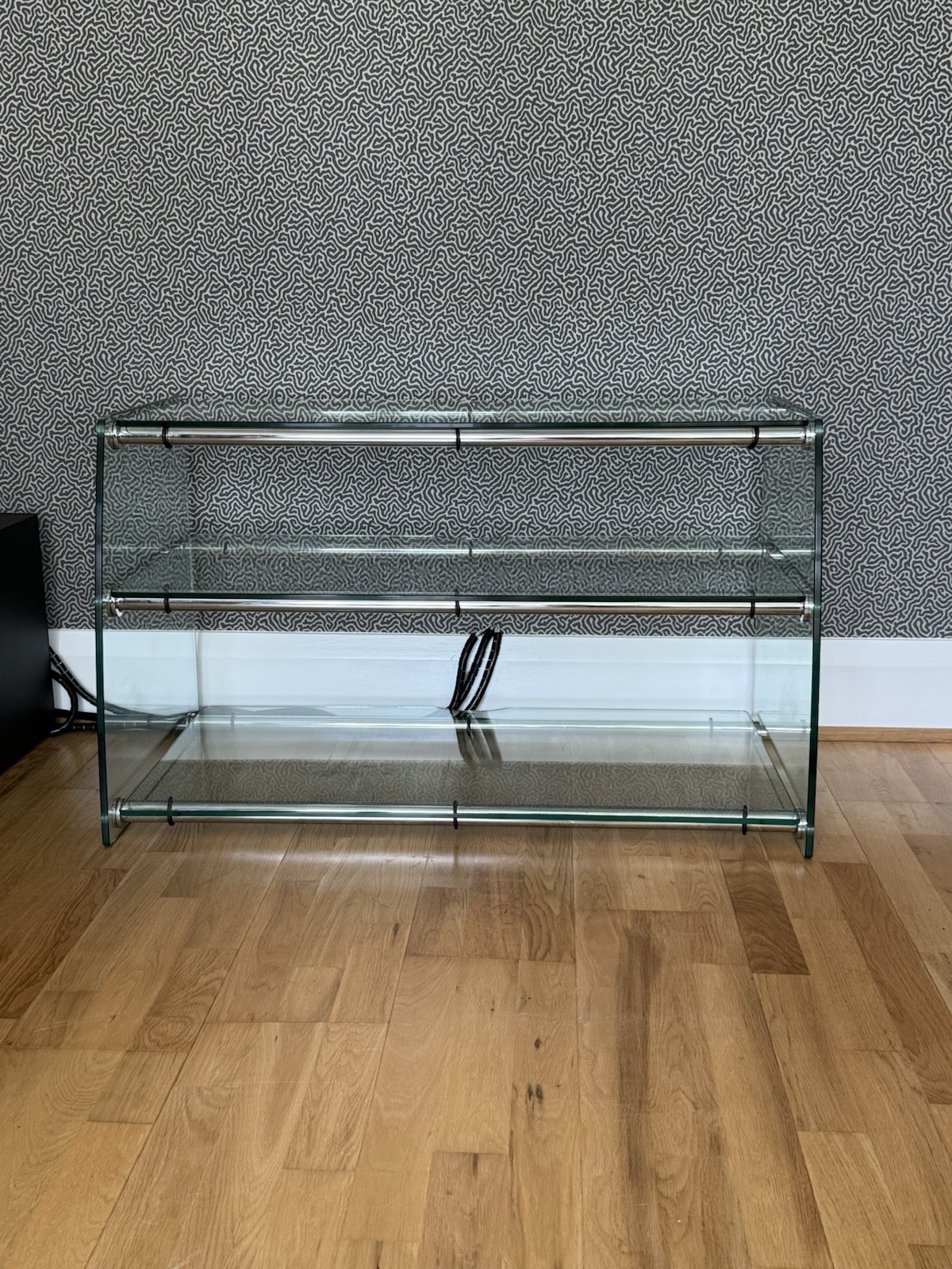 Alphason AV/ TV unit - Glass / Chrome