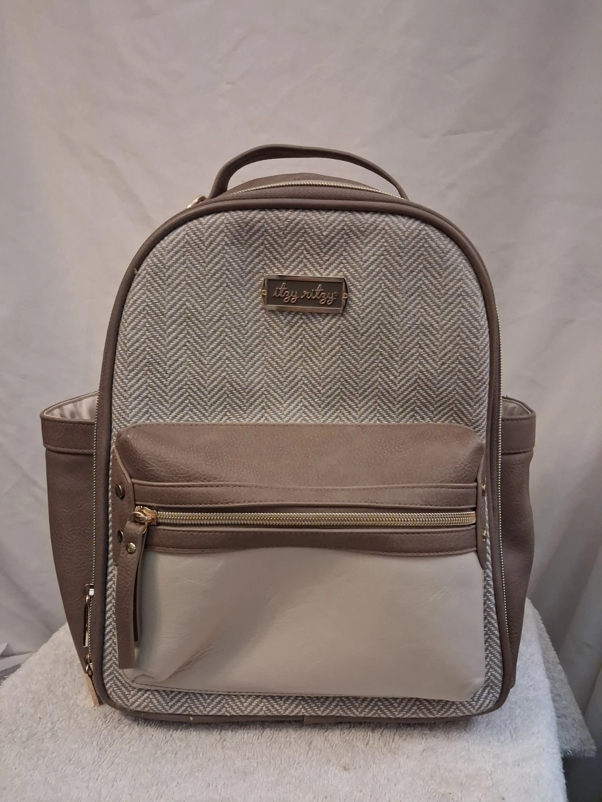 Itzy Ritzy Mini Diaper Bag Backpack Vanilla Latte Chevron Cream No Changing Mat
