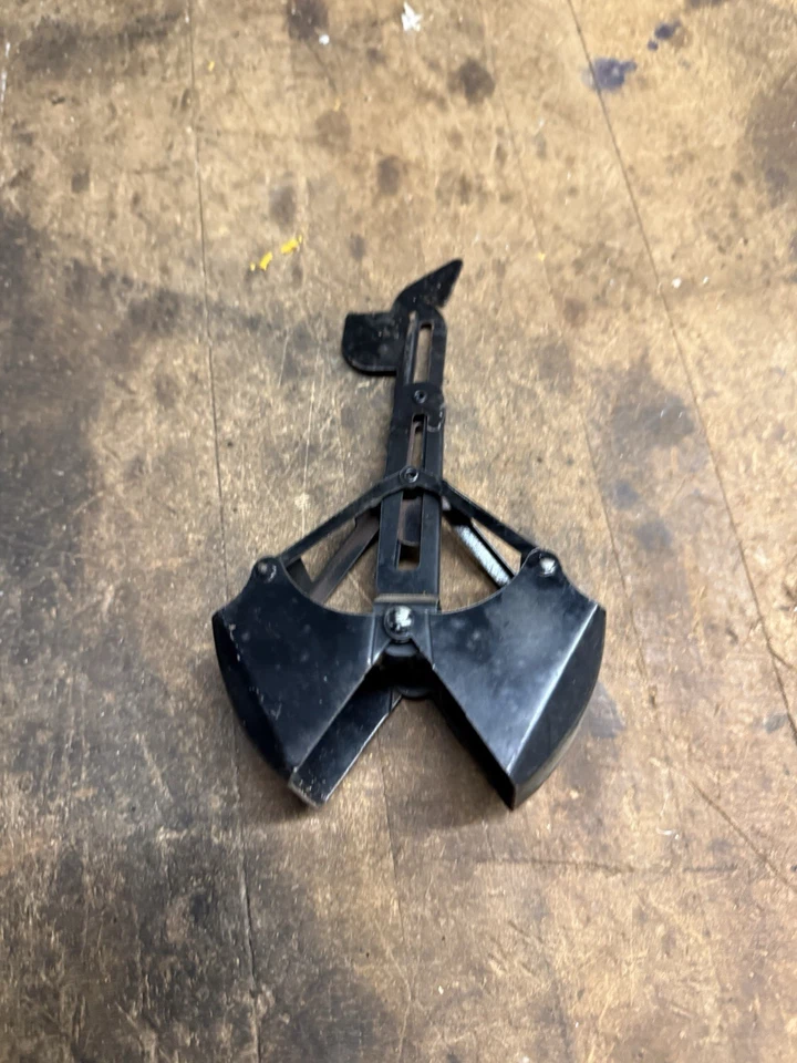 De Colección Nylint Construcción Grúa Estaño Metal Juguete Cubo Almeja Carcasa Cuchara Piezas EE. UU. Foto 2 de 4