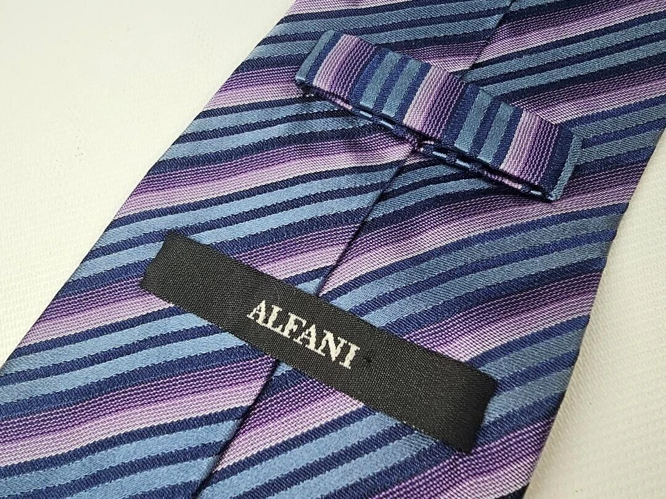Alfani Necktie 100% Silk Blue Purple Lavender Tie 3 3/4" 62" - Image 3 of 4