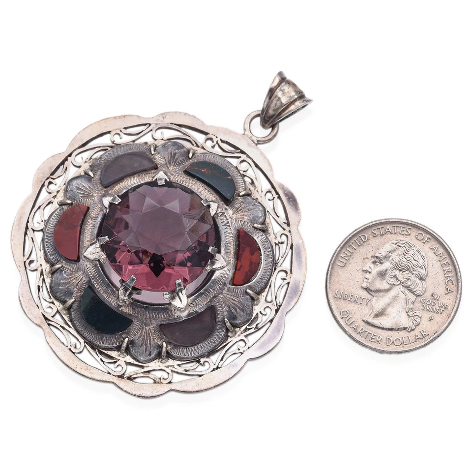 Antiguo colgante victoriano escocés de pasta púrpura y ágata de plata Foto 4 de 4