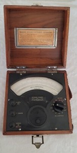 Vintage Sensitive Research Instrument Corp. Polyranger Universal DC
