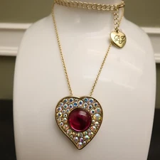 Betsey Johnson necklace Heart of Glass pendant magenta pink cabochon goldtone