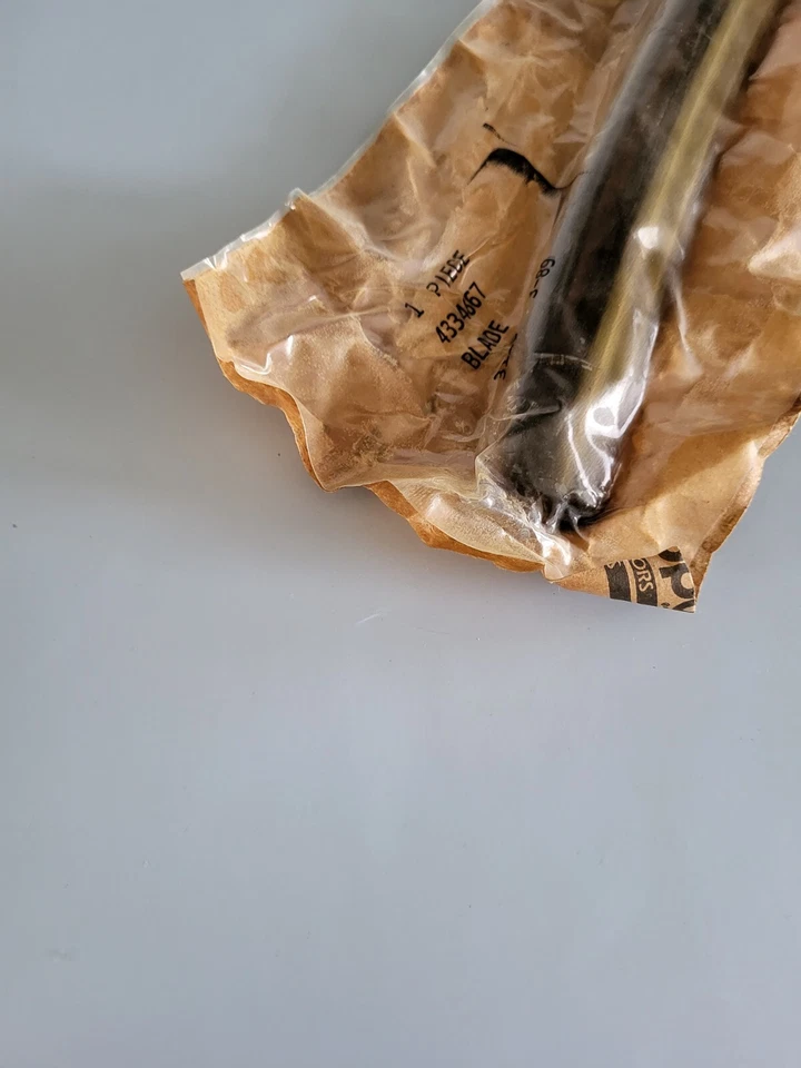 Подлинный стеклоочиститель ветрового стекла Mopar Chrysler Motors 4334667 - Изображение 4 из 4