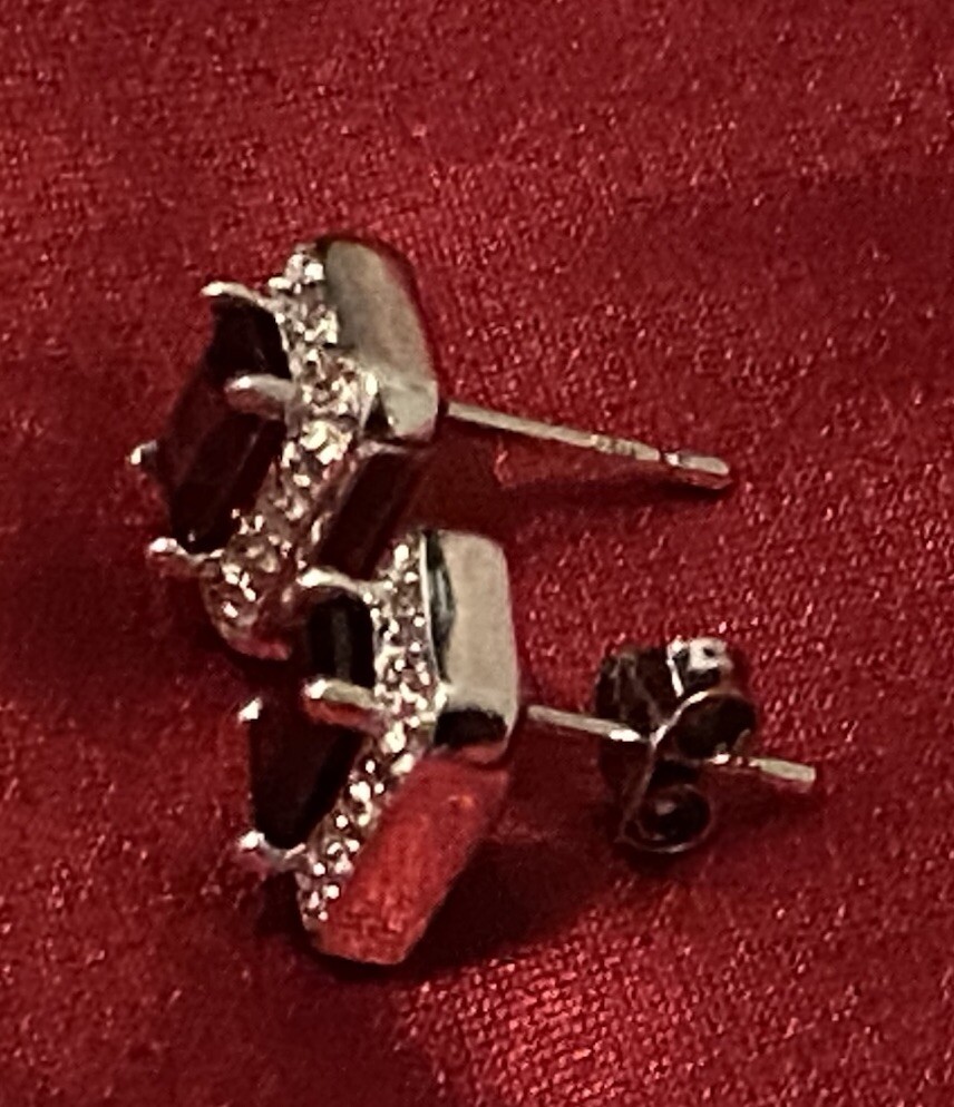 Vintage 925 Sterling Silver Rectangular Garnet Di… - image 3