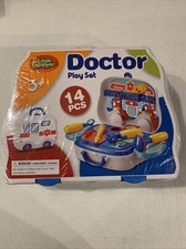 DOCTOR PLAY SET 14 PCS W/ 10IN. X 8IN. CASE W/ HANDLE AND WHEELS