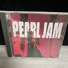 Pearl Jam Ten CD 1991 Good Shape Complete with Poster Grunge