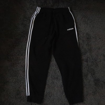 Adidas Essentials Men s Black Jogger Sweatpants Size M Athletic Fleece Pants Reg