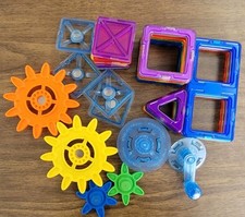 Magformers Gear Set Magnets in Motion 32 Pieces Complete