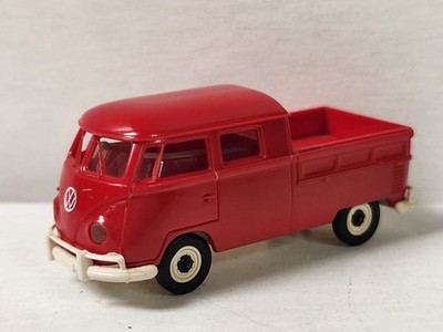 1:87 (HO) scale Brekina Volkswagen VW T1b Double Cab Pickup Red