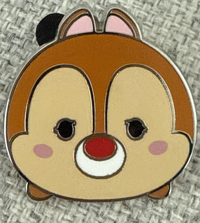 Dale Chimpmunk 2015 Tsum Tsum Kawaii Disney Trading Pin