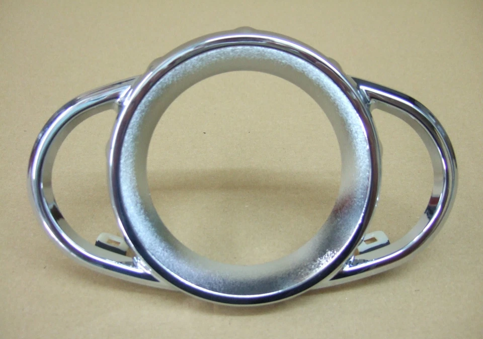 Zierblende Bezel Instrument 67591-04 Harley® für viele VRSC Modelle 04-12 chrom - Bild 2 von 4