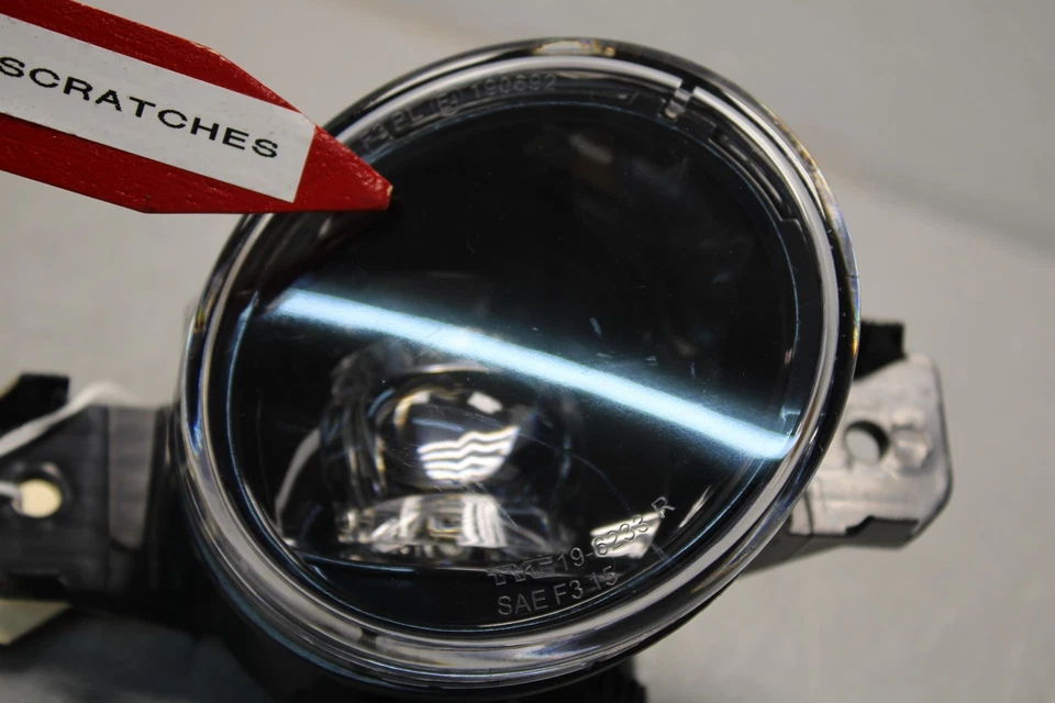 2019 2020 2021 2022 NISSAN ALTIMA RIGHT SIDE FOG LIGHT LED - Image 2 of 4