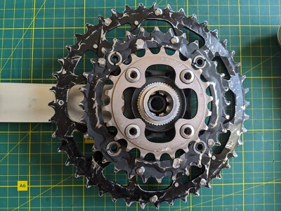 Shimano Deore XT FC-M751 175mm 44/32/22 Hollowtech Aluminum Triple
