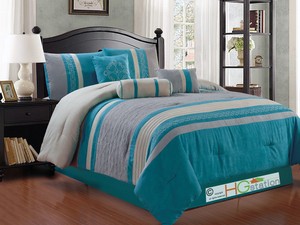 7 P Quilted Damask Medallion Soft Faux Suede Comforter Set Blue