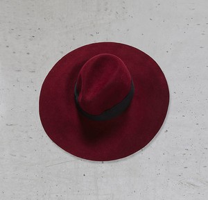 womens red floppy hat