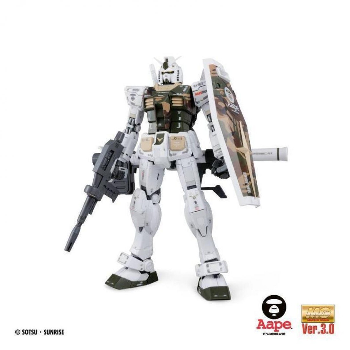 AAPEコラボ　MGガンプラ3個セット　3.0 Bandai MG 1/100 AAPE RX-78-2 Gundam Grn-Camo Ver 3.0