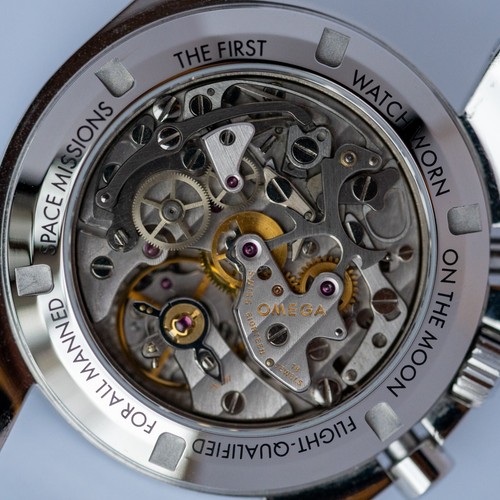 Engraved Sapphire Exhibition Caseback for the Omega Speedmaster - Picture 7 of 8