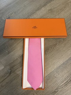 HERMÈS Paris Krawatte 100% Seide