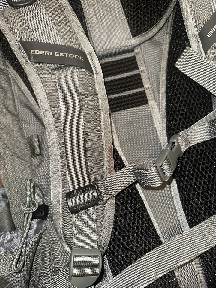 Eberlestock F7 Gray Pack - Image 3 of 4
