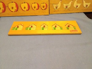 Lot Of 3 Simplex VTG Wood Puzzles Holland Chickens Houses Apples - Red Bead Pull