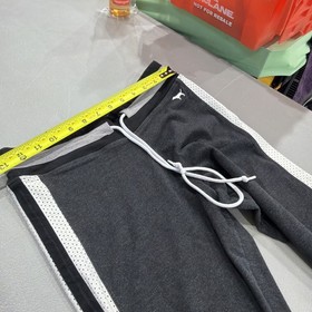 The Victoria&rsquo;s Secret Pink Yoga Pants, Women&rsquo;s, Size Medium. {83}