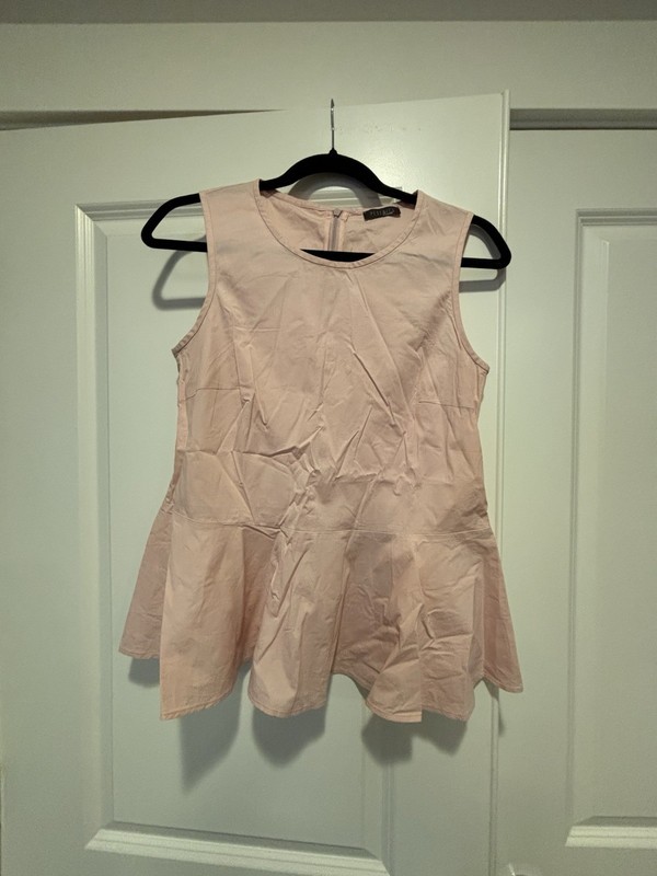 Cute Peserico Women's Sleeveless Blouse Peplum Hem size IT 42 US 8