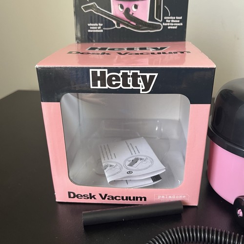 Genuine Hetty Henry Hoover Pink Mini Desk Vacuum Novelty Pink - Tested & Working - Picture 2 of 6