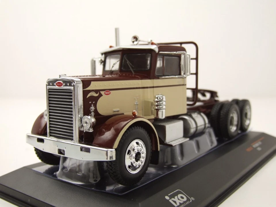 Peterbilt 281 Tracteur 1955 Brun Foncé Beige Modèle Réduit 1 43 Ixo Models