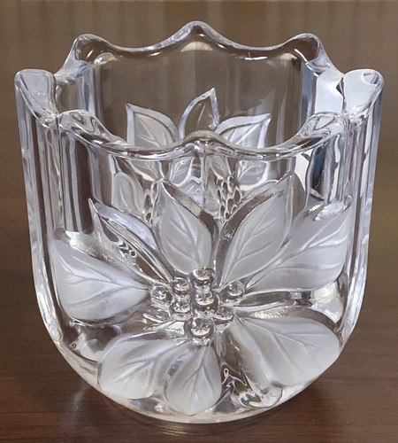 Mikasa Heavy Weighted Lead Crystal Candle Holder W/ Frosted Etching - Picture 2 of 11