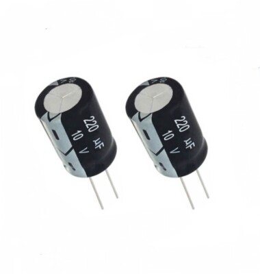 2x Elko radial 220µF ( 220uF ) 10V 105°C Elektrolytkondensator