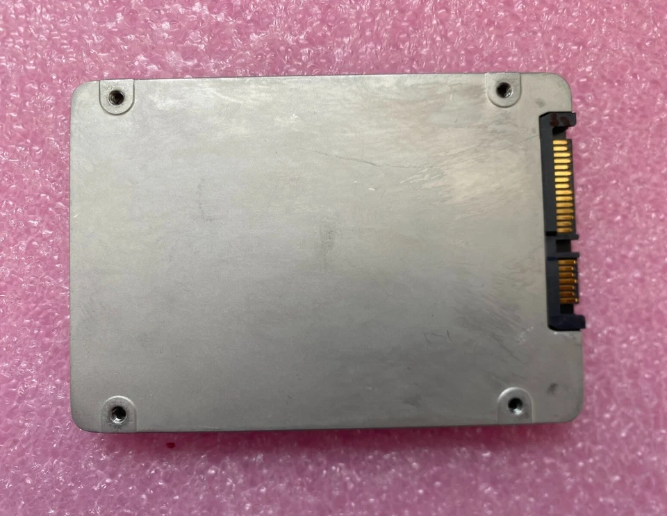 Intel SSD 330 SERIES 180GB SSDSC2CT180A3 2.5'' 6Gb/s SATA Solid State Drive - Image 2 of 2