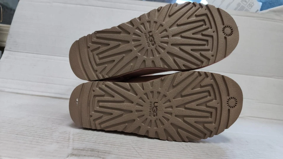 BOTA UGG BAILEY BOW MUJER TALLA 6 Foto 4 de 4