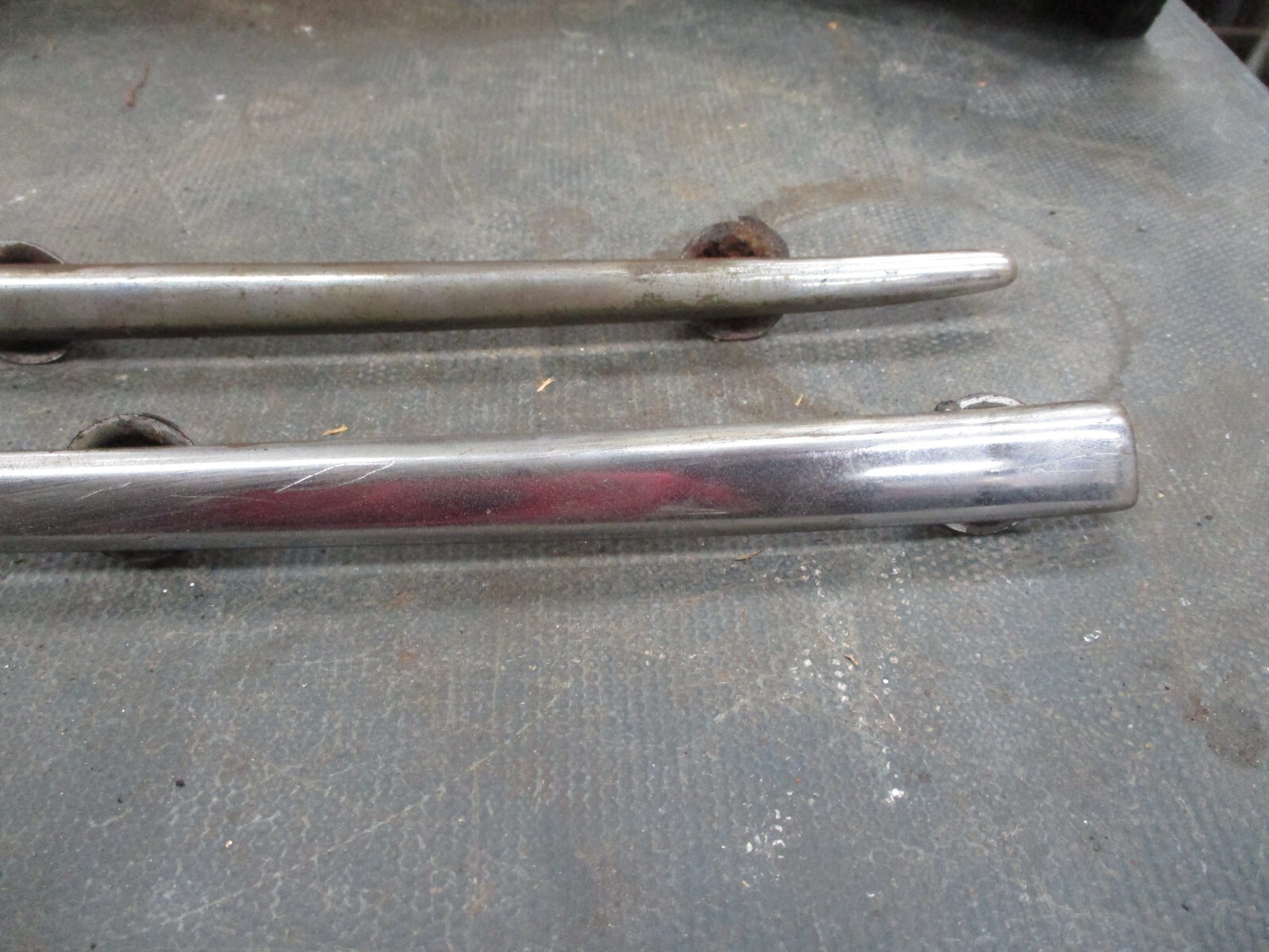 Bentley MK VI , R Type R&L 1/4 Panel Exterior Molding Trim
