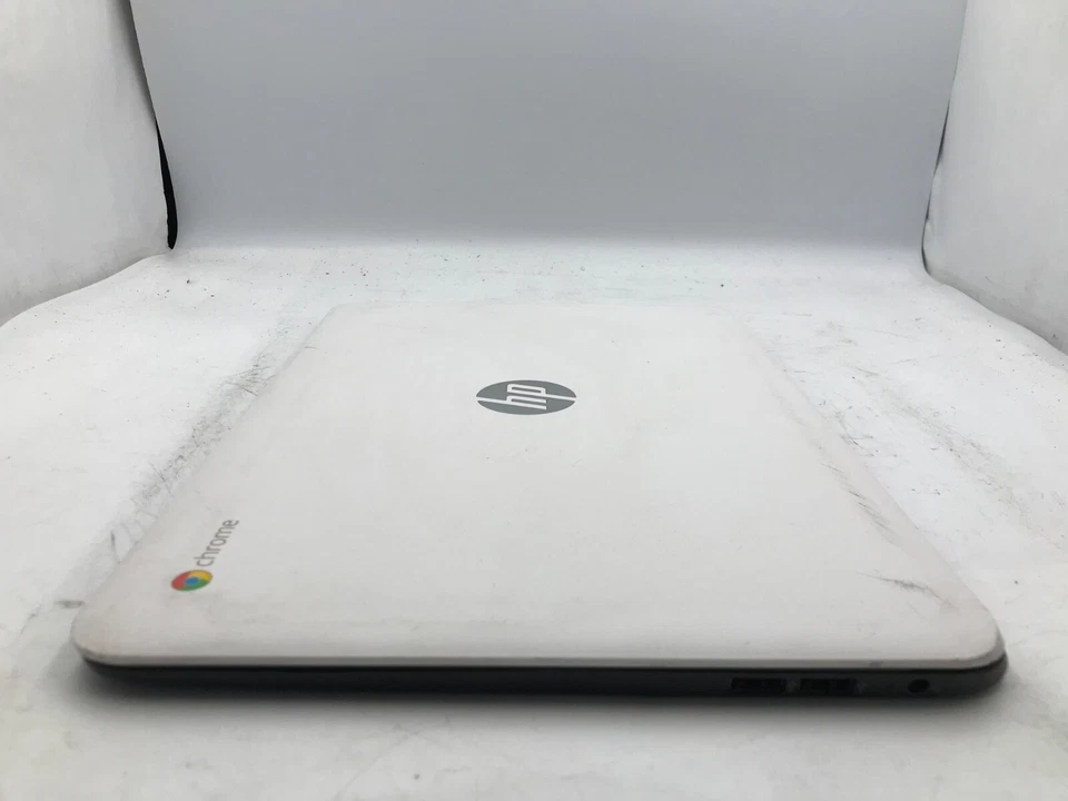HP ChromeBook 14x013dx 14" Tegra K1 16Gb eMMC 2Gb RAM- Battery issues -MZ - Image 3 of 4